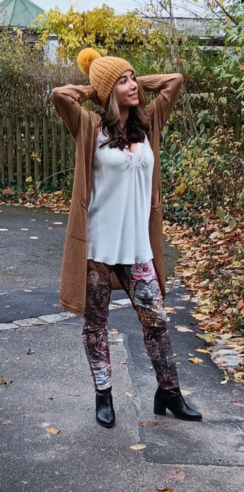 Lurex-Jacke, goldbraun mit passender Mütze